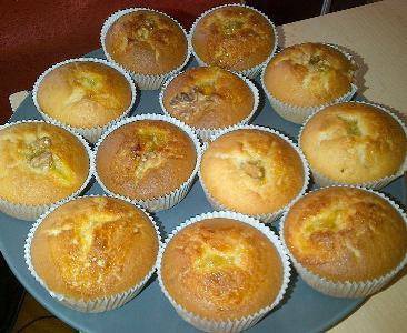 Lekváros muffin dióval