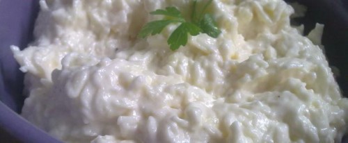 Sajtos-fokhagymás kenő