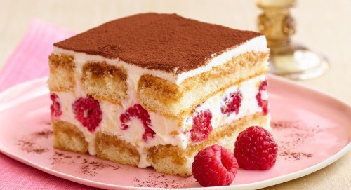 Málnás krémes tiramisu –