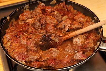 Tökéletes marhapörkölt recept