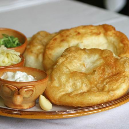 Az igazi lángos 1957 óta - In memoriam Lehel piac