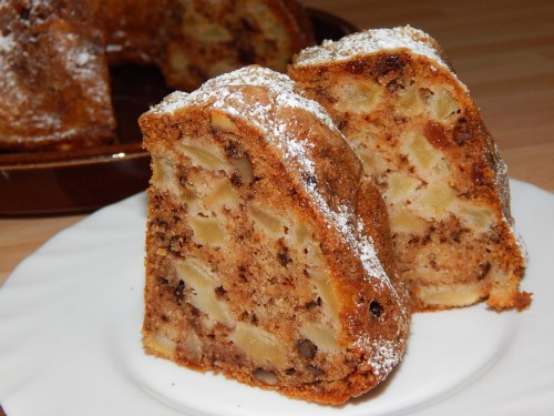 Almás kuglóf recept