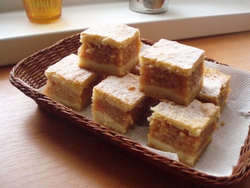 Falusi almás pite