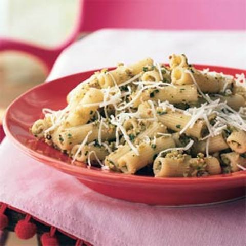 Olaszos tészta recept: Rigatoni olívabogyóval, mandu