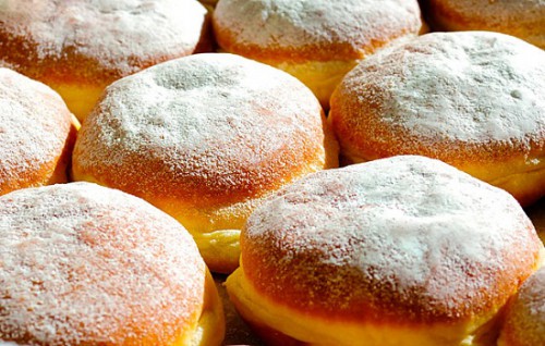 Szalagos fánkot