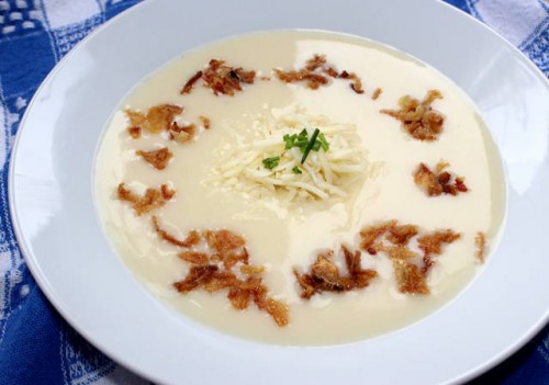 Fokhagymakrémleves