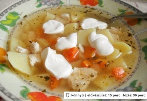 Tárkonyos krumplileves csirkemellel