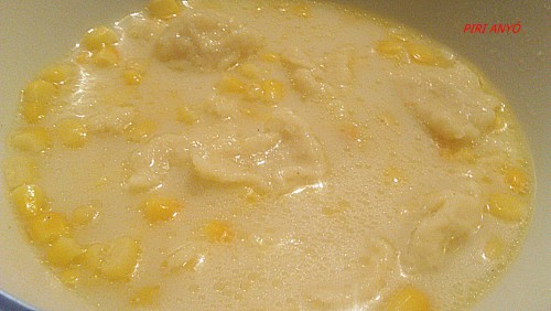 Tejes kukoricaleves
