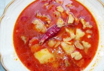 Ungarische  Gulaschsuppe (für 4 Personen)