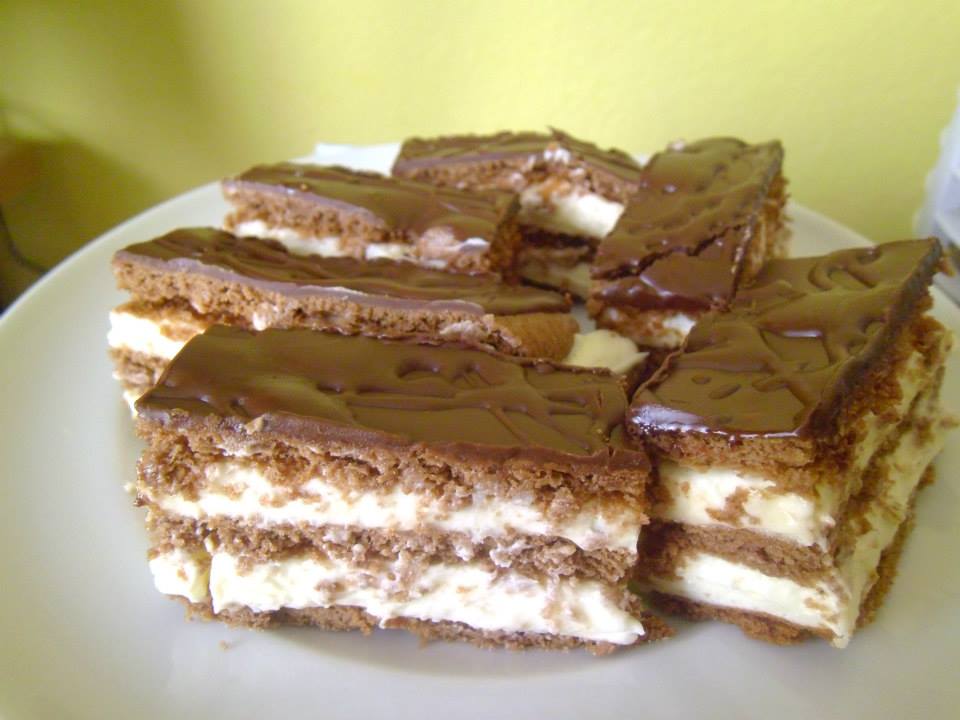 Mézes, Kinder szelet