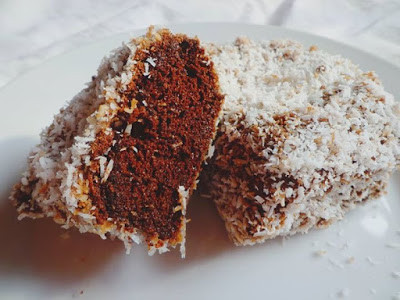 Egyszerű, lisztmentes kókuszkocka