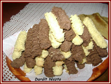 Darált tészta