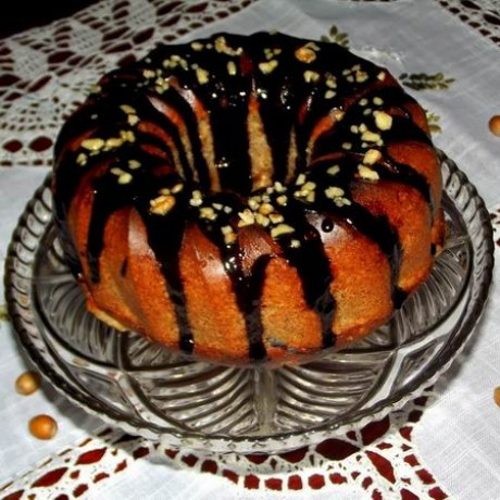 Túrós,mogyorós kuglóf