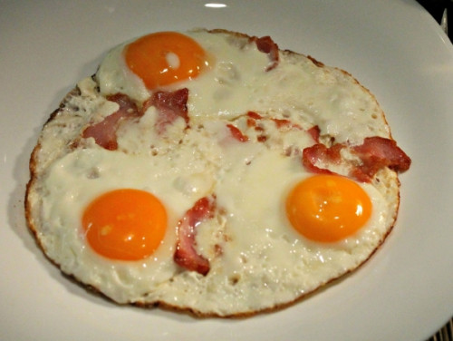 Ham and eggs