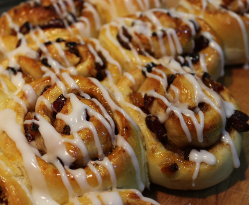 Chelsea buns - Paul Hollywood