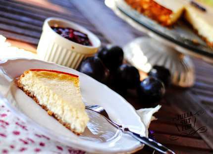 Túrótorta, szilva, gyömbér