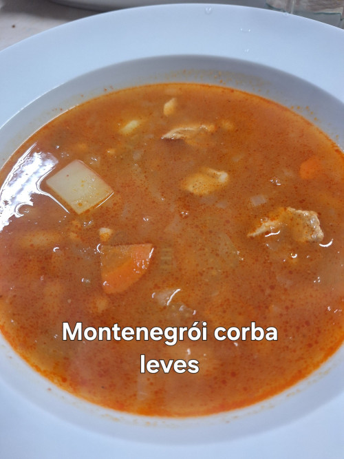 Montenegrói čorba leves